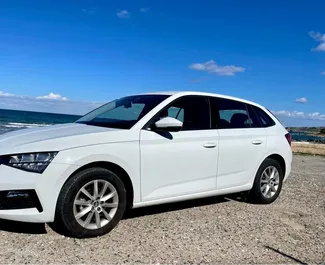 Vista frontale di un noleggio Skoda Scala a Creta, Grecia ✓ Auto #5581. ✓ Cambio Manuale TM ✓ 0 recensioni.