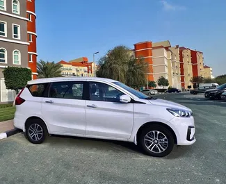 Noleggio auto Suzuki Ertiga 2023 negli Emirati Arabi Uniti, con carburante Benzina e 120 cavalli di potenza ➤ A partire da 128 AED al giorno.