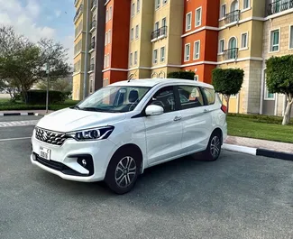 Vista frontale di un noleggio Suzuki Ertiga a Dubai, Emirati Arabi Uniti ✓ Auto #5735. ✓ Cambio Automatico TM ✓ 0 recensioni.