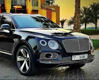 Noleggio auto Bentley Bentayga #5637 Automatico a Dubai, dotata di motore L ➤ Da Karim negli Emirati Arabi Uniti.