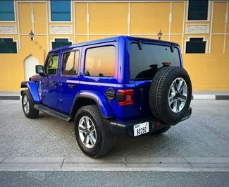 Noleggio Jeep Wrangler Sahara. Auto Comfort, SUV, Cabrio per il noleggio negli Emirati Arabi Uniti ✓ Cauzione di Deposito di 3000 AED ✓ Opzioni assicurative RCT.