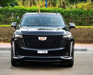 Noleggio auto Cadillac Escalade 2023 negli Emirati Arabi Uniti, con carburante Benzina e  cavalli di potenza ➤ A partire da 1782 AED al giorno.