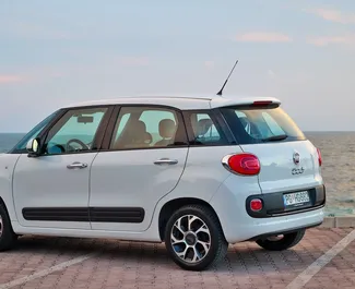 Noleggio auto Fiat 500l 2018 in Montenegro, con carburante Benzina e 100 cavalli di potenza ➤ A partire da 23 EUR al giorno.