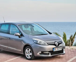 Vista frontale di un noleggio Renault Grand Scenic a Budva, Montenegro ✓ Auto #489. ✓ Cambio Automatico TM ✓ 1 recensioni.