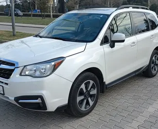 Vista frontale di un noleggio Subaru Forester a Tbilisi, Georgia ✓ Auto #5946. ✓ Cambio Automatico TM ✓ 2 recensioni.