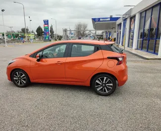 Nissan Micra 2019 disponibile per il noleggio all'aeroporto di Salonicco, con limite di chilometraggio di 150 km/giorno.