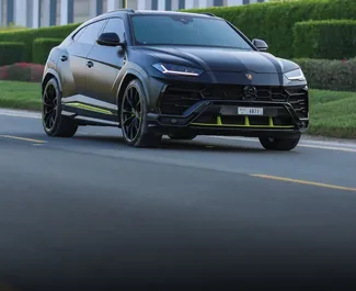 Vista frontale di un noleggio Lamborghini Urus a Dubai, Emirati Arabi Uniti ✓ Auto #6150. ✓ Cambio Automatico TM ✓ 0 recensioni.