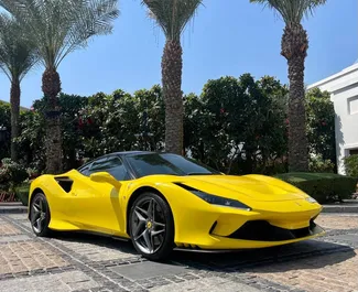 Noleggio auto Ferrari F8 2022 negli Emirati Arabi Uniti, con carburante Benzina e 720 cavalli di potenza ➤ A partire da 2900 AED al giorno.