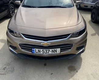 Chevrolet Malibu 2019 disponibile per il noleggio a Kutaisi, con limite di chilometraggio di illimitato.