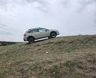 Vista frontale di un noleggio Subaru Crosstrek a Tbilisi, Georgia ✓ Auto #6483. ✓ Cambio Automatico TM ✓ 0 recensioni.