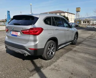 Noleggio auto BMW X1 2020 in Georgia, con carburante Benzina e 280 cavalli di potenza ➤ A partire da 150 GEL al giorno.