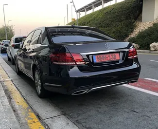 Noleggio auto Mercedes-Benz E220 #2083 Automatico a Limassol, dotata di motore 2,2L ➤ Da Alik a Cipro.