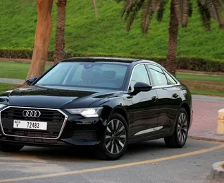 Vista frontale di un noleggio Audi A6 a Dubai, Emirati Arabi Uniti ✓ Auto #6640. ✓ Cambio Automatico TM ✓ 0 recensioni.