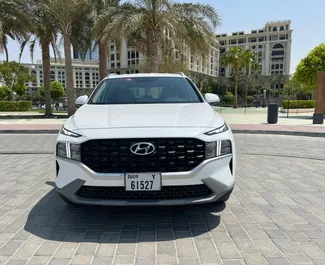 Motore Benzina da 2,0L di Hyundai Santa Fe 2023 per il noleggio a Dubai.