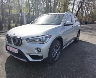 Vista frontale di un noleggio BMW X1 a Tbilisi, Georgia ✓ Auto #6637. ✓ Cambio Automatico TM ✓ 4 recensioni.