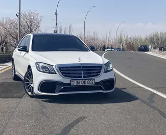 Noleggio auto Mercedes-Benz S-Class #6767 Automatico a Yerevan, dotata di motore 5,0L ➤ Da Vahram in Armenia.