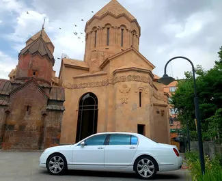 Noleggio auto Bentley Flying Spur 2006 in Armenia, con carburante Benzina e 560 cavalli di potenza ➤ A partire da 295 USD al giorno.