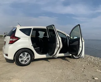 Noleggio Nissan Note. Auto Economica, Comfort per il noleggio a Cipro ✓ Cauzione di Senza deposito ✓ Opzioni assicurative RCT, CDW, SCDW, Passeggeri, Furto, Giovane.