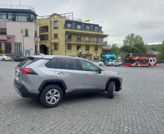 Toyota Rav4 2022 disponibile per il noleggio a Tbilisi, con limite di chilometraggio di illimitato.