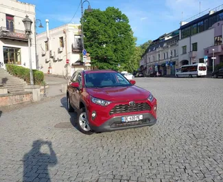 Motore Benzina da L di Toyota Rav4 2022 per il noleggio a Tbilisi.