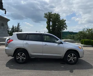 Noleggio auto Toyota Rav4 2010 in Georgia, con carburante Benzina e 210 cavalli di potenza ➤ A partire da 105 GEL al giorno.