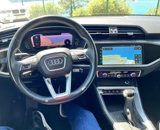 Audi Q3 2021 disponibile per il noleggio a Rafailovici, con limite di chilometraggio di illimitato.