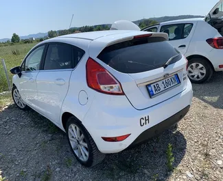 Noleggio auto Ford Fiesta 2015 in Albania, con carburante Benzina e 77 cavalli di potenza ➤ A partire da 20 EUR al giorno.