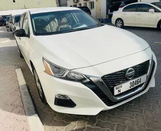 Noleggio auto Nissan Altima #7096 Automatico a Dubai, dotata di motore 2,5L ➤ Da Jose negli Emirati Arabi Uniti.