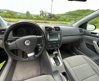 Noleggio auto Volkswagen Golf 5 2005 in Albania, con carburante Diesel e 160 cavalli di potenza ➤ A partire da 35 EUR al giorno.