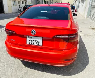 Noleggia Volkswagen Jetta a Dubai Emirati Arabi Uniti