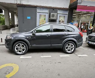 Noleggio Chevrolet Captiva. Auto Comfort, Crossover per il noleggio in Georgia ✓ Cauzione di Deposito di 250 GEL ✓ Opzioni assicurative RCT, CDW, SCDW, FDW, Furto.