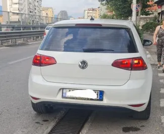 Noleggio auto Volkswagen Golf 7 2015 in Albania, con carburante Benzina e 200 cavalli di potenza ➤ A partire da 60 EUR al giorno.