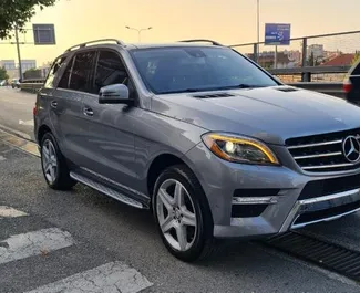 Noleggio auto Mercedes-Benz ML350 #7196 Automatico a Tirana, dotata di motore 3,0L ➤ Da Klodian in Albania.