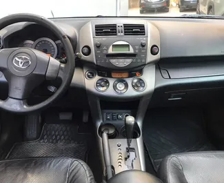 Noleggio auto Toyota Rav4 2008 in Albania, con carburante Benzina e 166 cavalli di potenza ➤ A partire da 45 EUR al giorno.