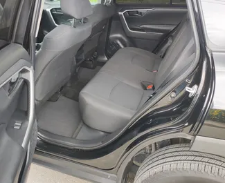 Toyota Rav4 2019 disponibile per il noleggio a Tbilisi, con limite di chilometraggio di illimitato.