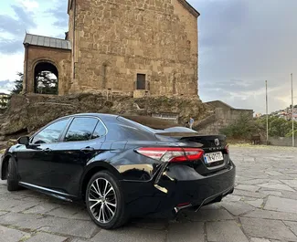 Noleggio Toyota Camry. Auto Comfort, Premium per il noleggio in Georgia ✓ Cauzione di Senza deposito ✓ Opzioni assicurative RCT, FDW, Passeggeri, Furto.