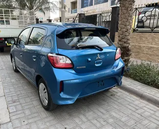 Noleggio auto Mitsubishi Mirage #7483 Automatico a Dubai, dotata di motore 1,2L ➤ Da Ildar negli Emirati Arabi Uniti.