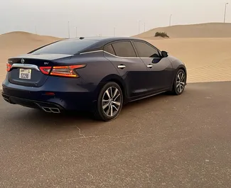 Noleggio auto Nissan Maxima 2020 negli Emirati Arabi Uniti, con carburante Benzina e 304 cavalli di potenza ➤ A partire da 95 AED al giorno.