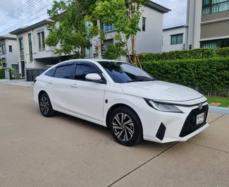 Noleggio auto Toyota Yaris Ativ 2022 in Thailandia, con carburante Benzina e 92 cavalli di potenza ➤ A partire da 855 THB al giorno.