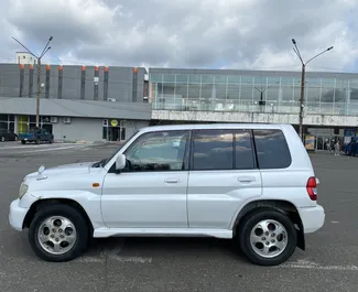 Noleggio auto Mitsubishi Pajero Io 2005 in Georgia, con carburante Benzina e 180 cavalli di potenza ➤ A partire da 90 GEL al giorno.