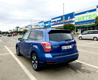 Interni di Subaru Forester in affitto in Georgia. Un'ottima auto da 5 posti con cambio Automatico.