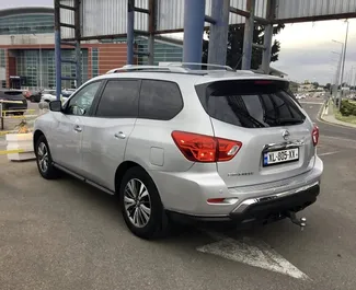 Noleggio Nissan Pathfinder. Auto Comfort, Premium, SUV, Crossover per il noleggio in Georgia ✓ Cauzione di Senza deposito ✓ Opzioni assicurative RCT, CDW.