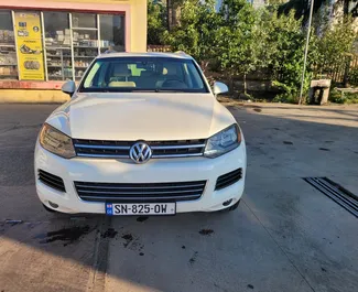 Noleggio auto Volkswagen Touareg #8083 Automatico a Tbilisi, dotata di motore 3,6L ➤ Da Evgenii in Georgia.