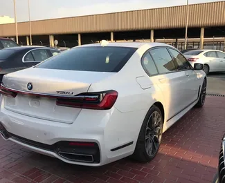 Noleggio auto BMW 730Li #4941 Automatico a Dubai, dotata di motore 4,4L ➤ Da Sheshan negli Emirati Arabi Uniti.