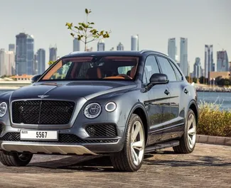 Noleggio auto Bentley Bentayga #4927 Automatico a Dubai, dotata di motore 4,0L ➤ Da Sheshan negli Emirati Arabi Uniti.