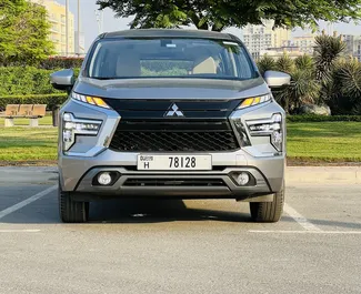 Noleggio auto Mitsubishi Xpander 2024 negli Emirati Arabi Uniti, con carburante Benzina e 110 cavalli di potenza ➤ A partire da 100 AED al giorno.
