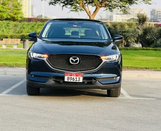 Vista frontale di un noleggio Mazda Cx-5 a Dubai, Emirati Arabi Uniti ✓ Auto #8296. ✓ Cambio Automatico TM ✓ 1 recensioni.