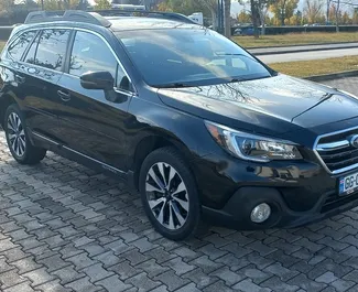 Vista frontale di un noleggio Subaru Outback a Tbilisi, Georgia ✓ Auto #8254. ✓ Cambio Automatico TM ✓ 0 recensioni.