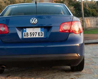 Noleggio auto Volkswagen Jetta 2009 in Albania, con carburante Diesel e 140 cavalli di potenza ➤ A partire da 26 EUR al giorno.