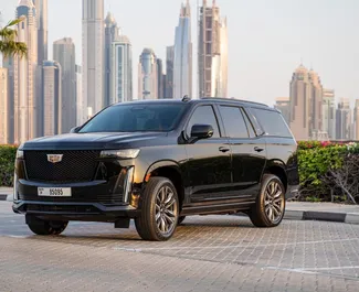 Noleggio auto Cadillac Escalade #8403 Automatico a Dubai, dotata di motore 6,2L ➤ Da Kumar negli Emirati Arabi Uniti.